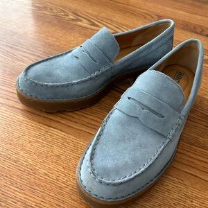 Women’s blue suede Loafers